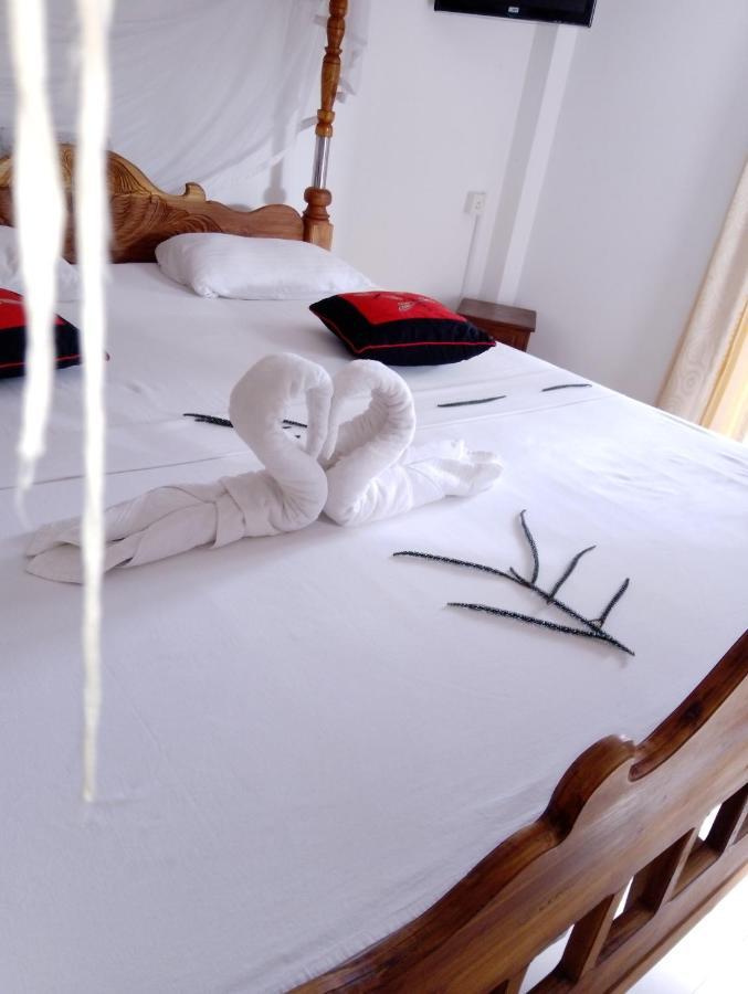 Damith Guest House Unawatuna Kültér fotó