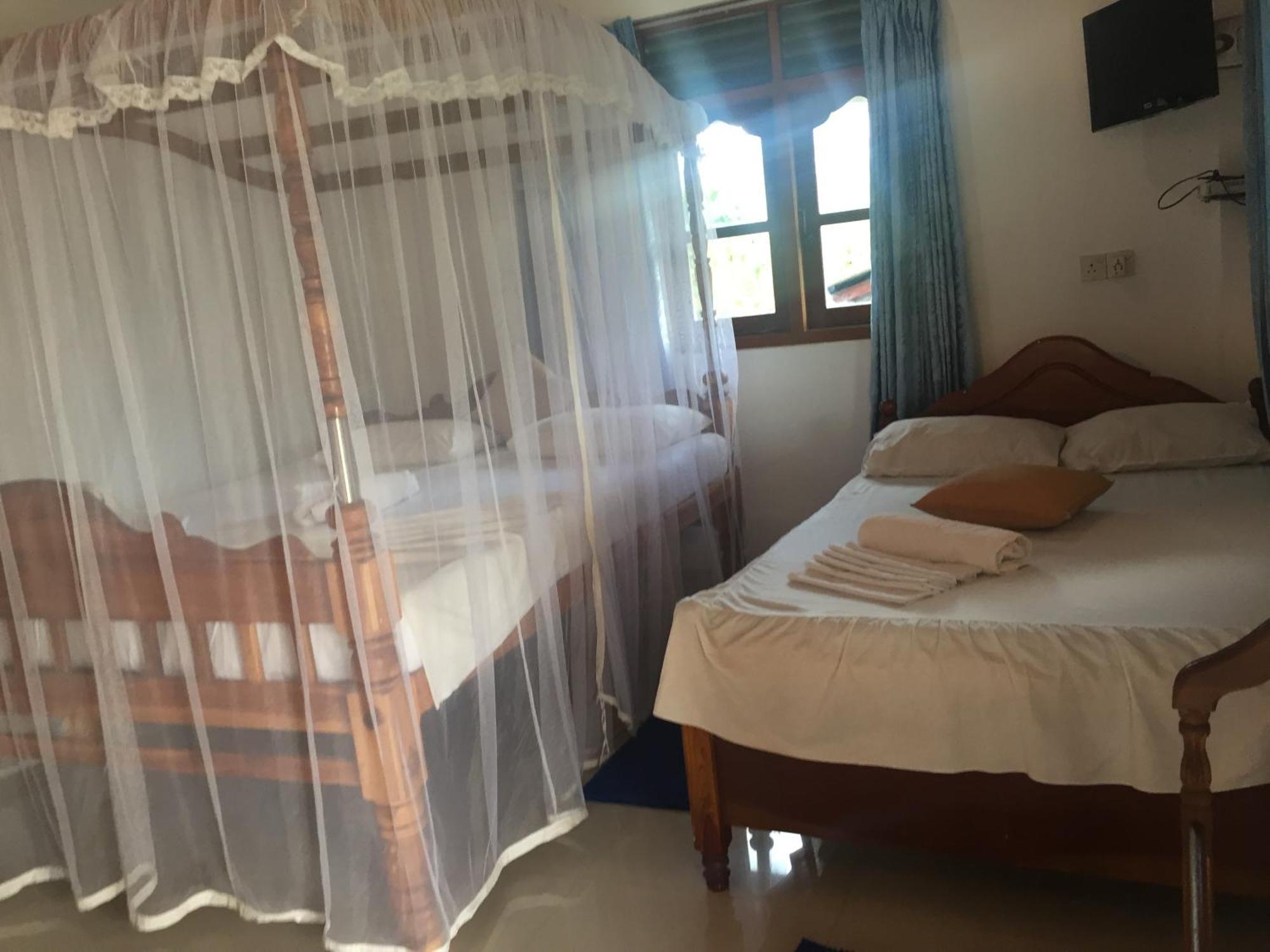 Damith Guest House Unawatuna Kültér fotó