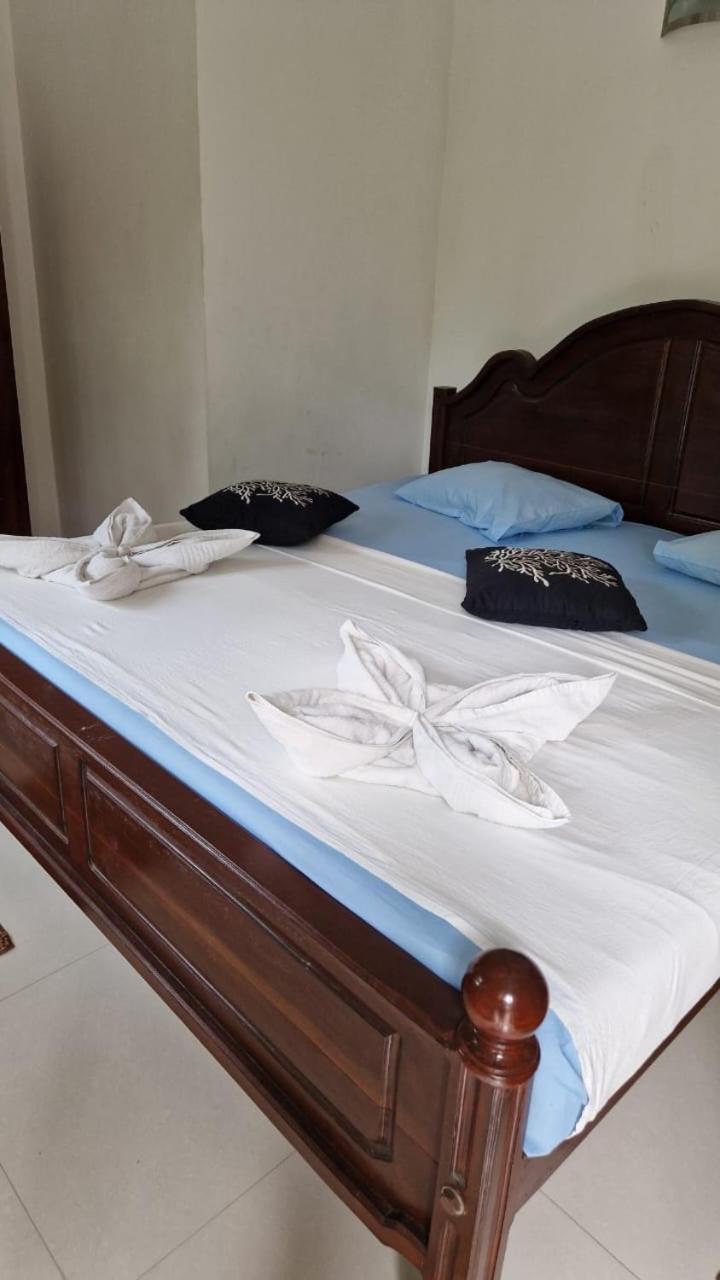 Damith Guest House Unawatuna Kültér fotó