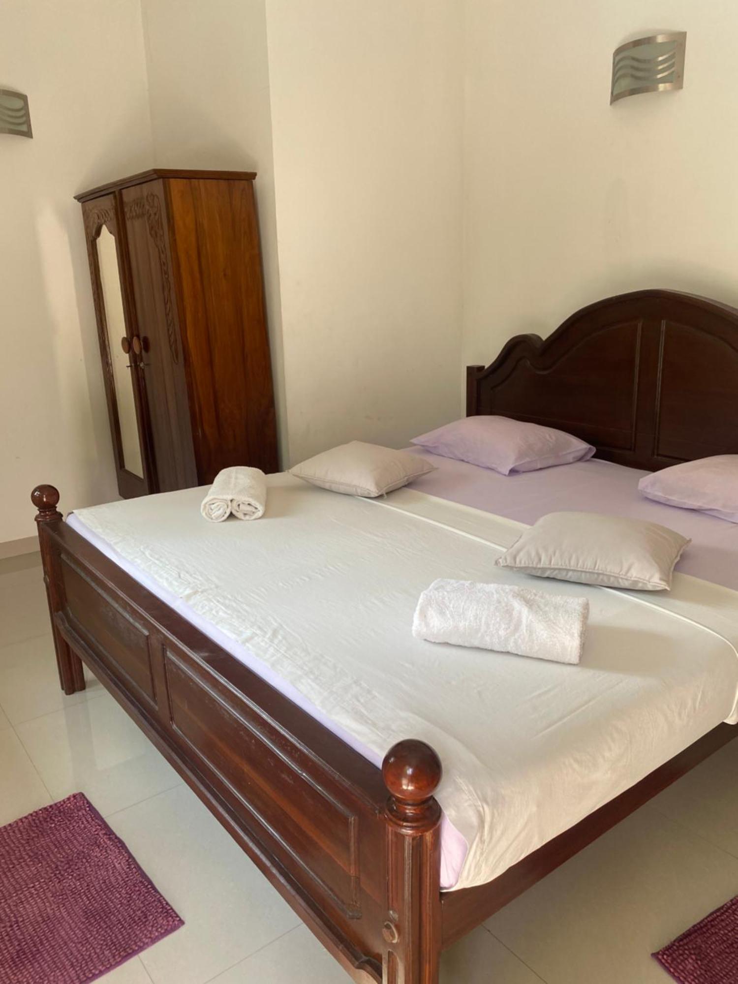 Damith Guest House Unawatuna Kültér fotó