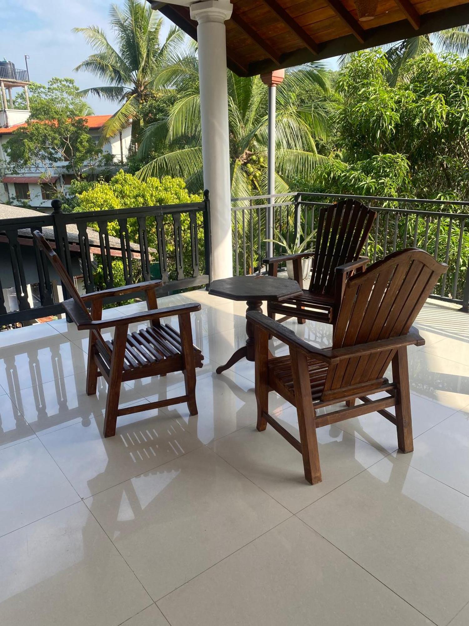 Damith Guest House Unawatuna Kültér fotó