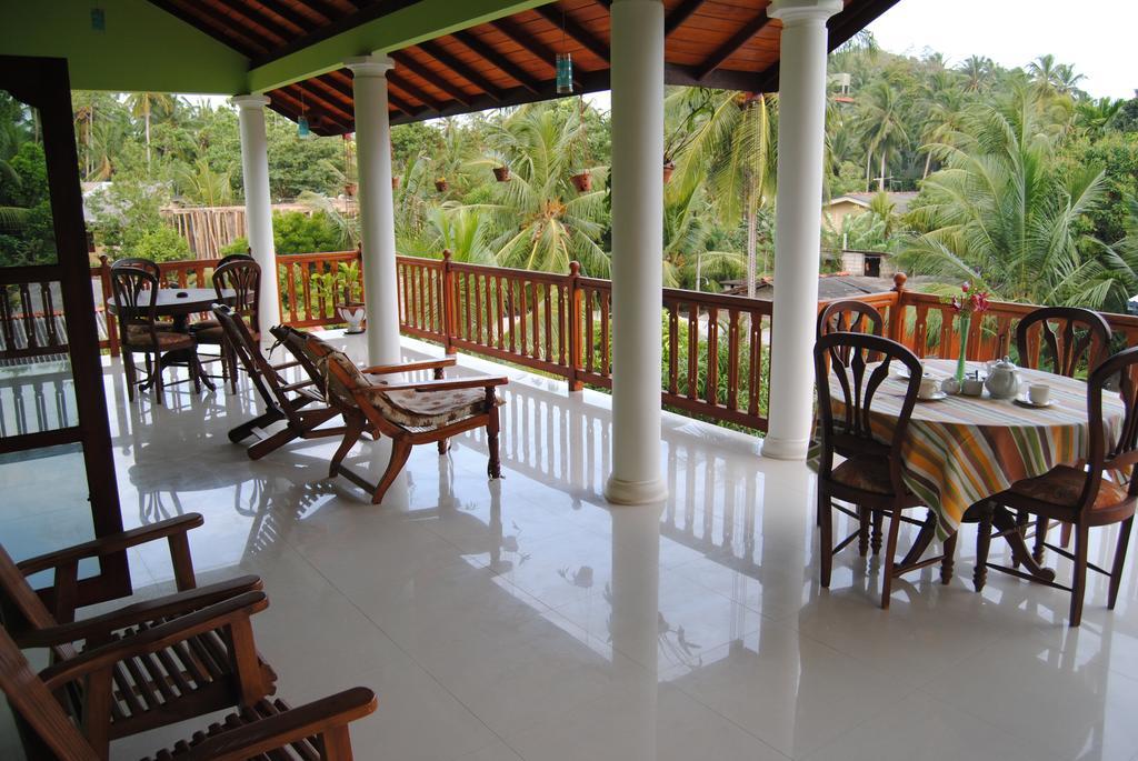 Damith Guest House Unawatuna Kültér fotó